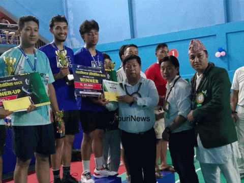 संयोग बस्नेत र सगुन कार्कीलाई कोशी प्रदेश स्तरीय ब्याडमिन्टन प्रतियोगिता ‘बि’को उपाधि 